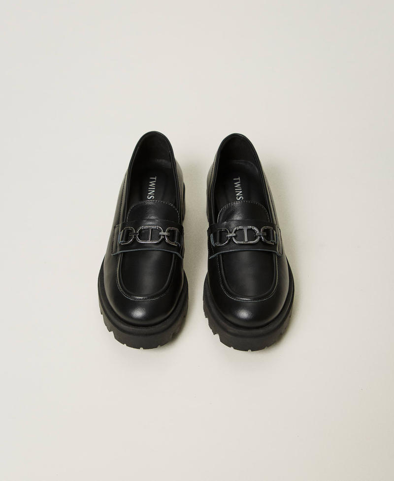 Scee by twin set Mocassini in pelle con Oval T In Linea