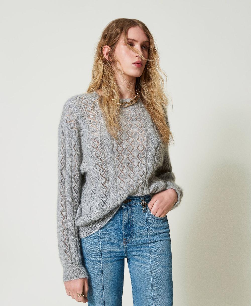 Scee by twin set Maglia in misto mohair con trecce e oblò Fornitura limitata
