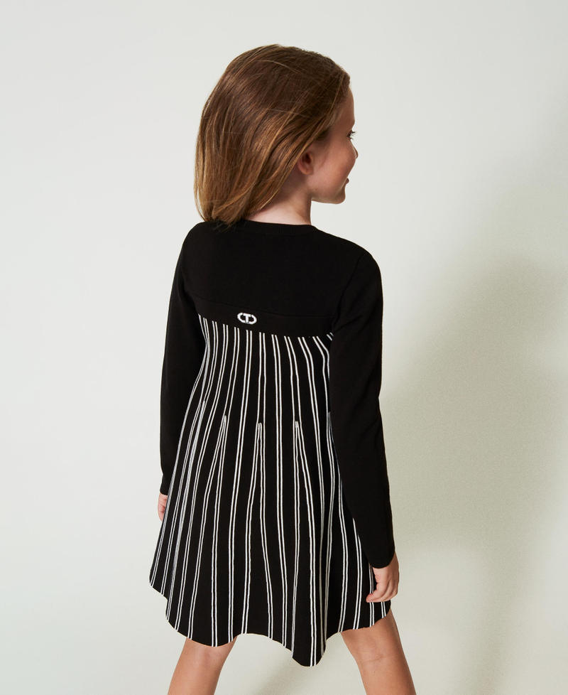 Scee by twin set Abito corto in maglia a righe flexage Offerte stagionali