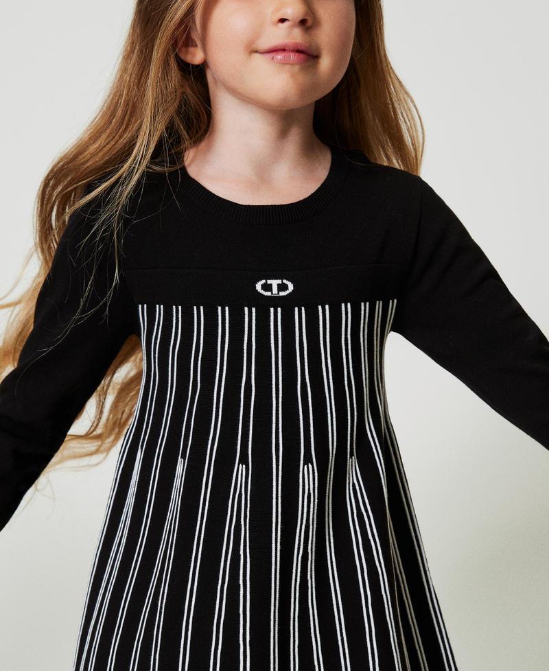 Scee by twin set Abito corto in maglia a righe flexage Offerte stagionali