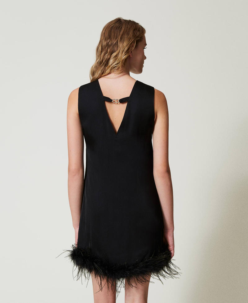 Scee by twin set Abito corto smanicato in raso con piume Black Friday
