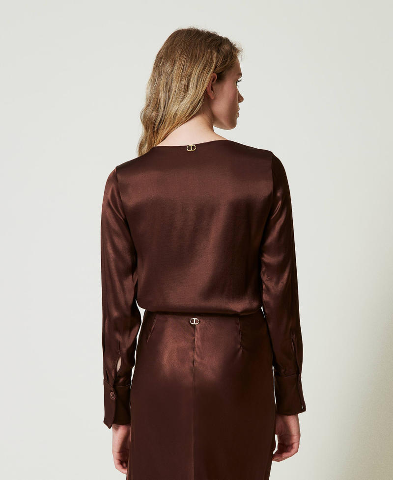 Scee by twin set Blusa in raso con Oval T Prezzo basso