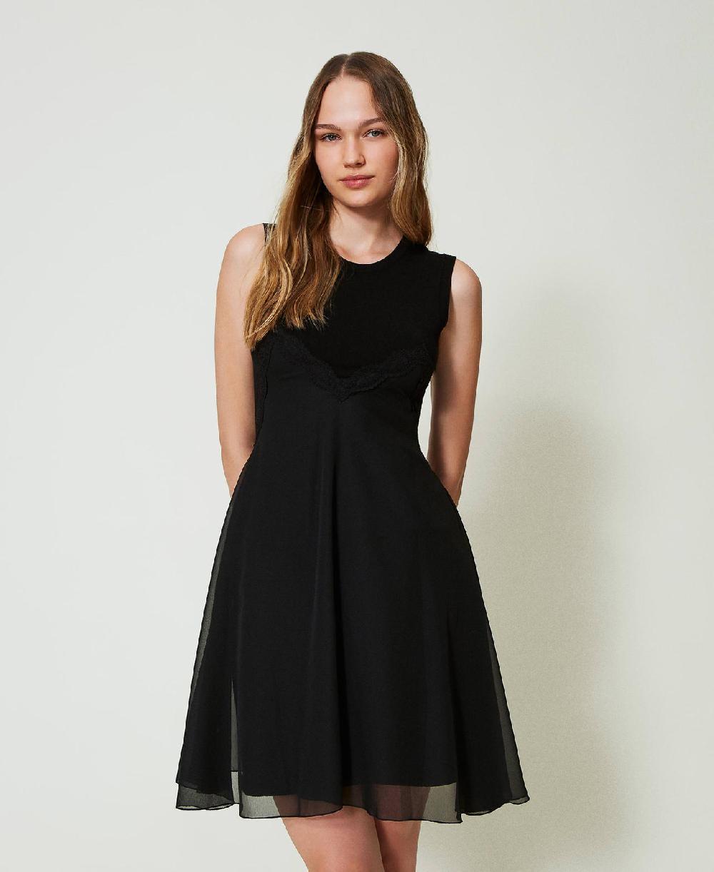 Scee by twin set Abito corto in maglia e georgette Sottocosto