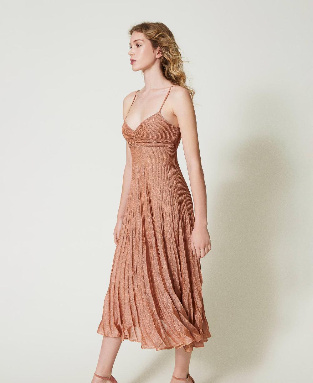 Scee by twin set Abito lungo in maglia lurex plissé Vendita Calda
