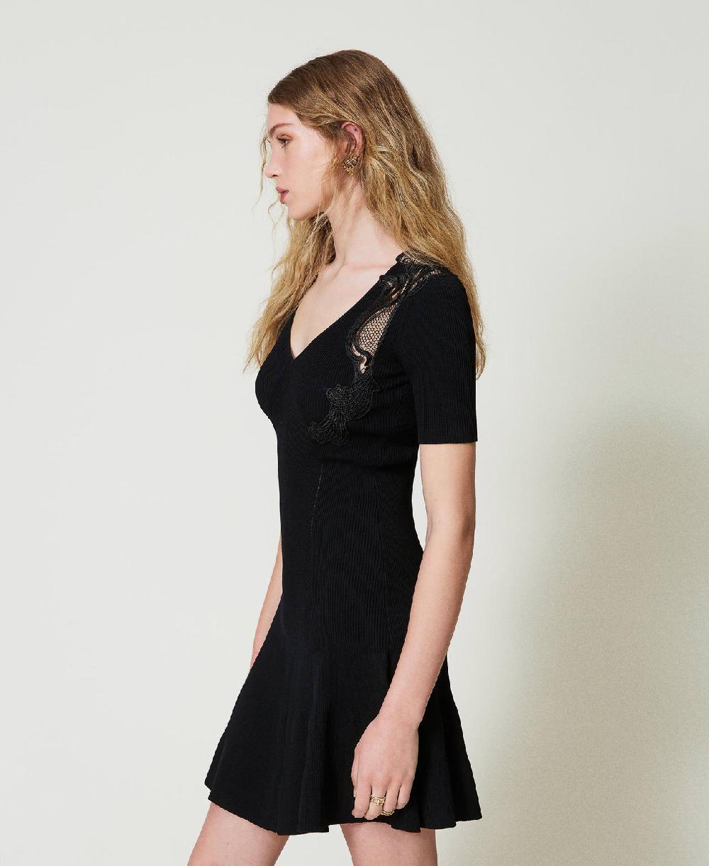 Scee by twin set Abito corto in maglia con pizzo Negozio online di fabbrica