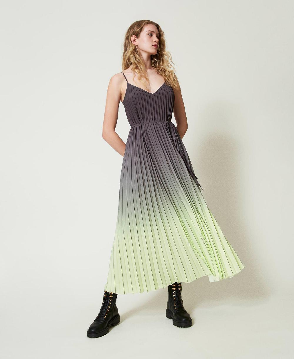 Scee by twin set Abito lungo in georgette plissé stampata Offerta speciale della fabbrica