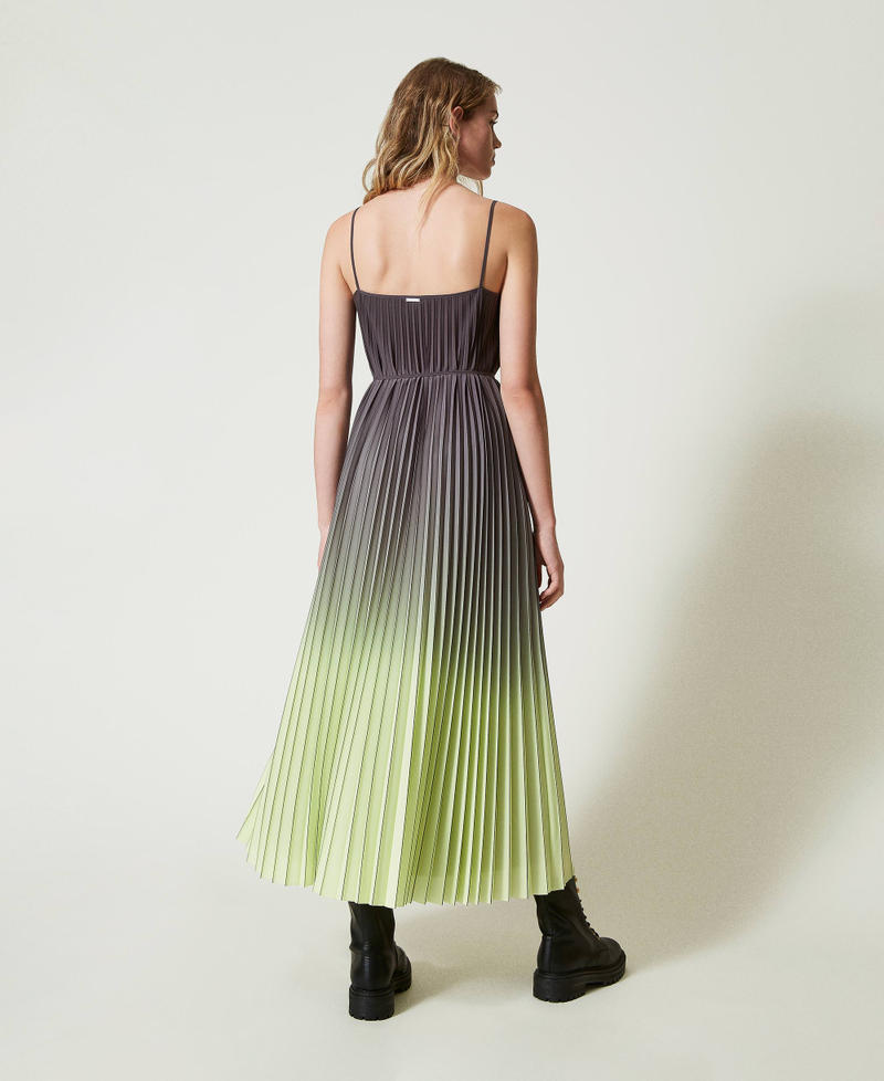 Scee by twin set Abito lungo in georgette plissé stampata Offerta speciale della fabbrica