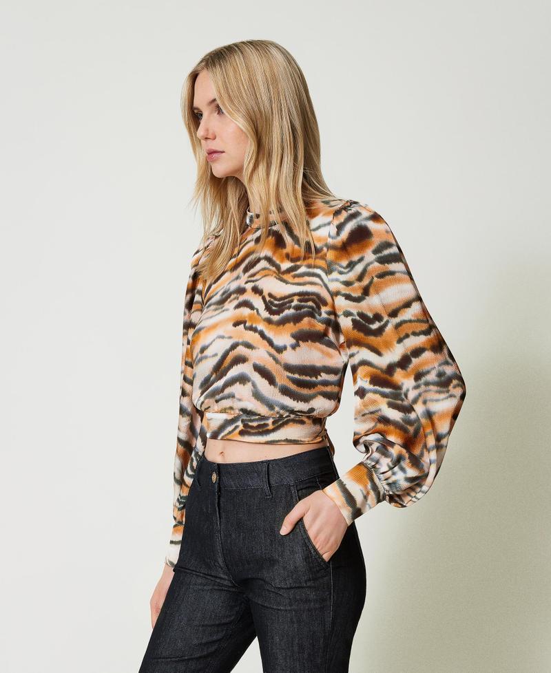 Scee by twin set Blusa cropped in raso animalier Offerta Anniversario