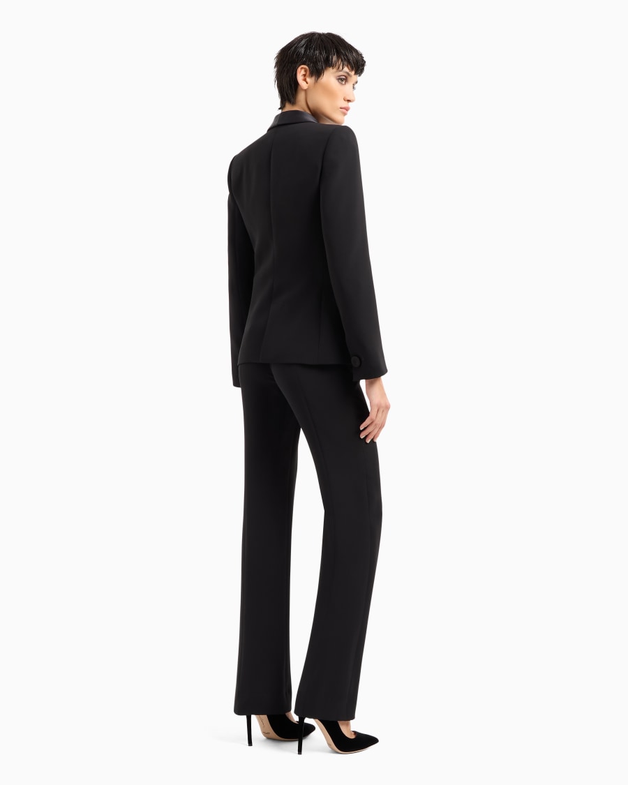 The world of armani TUXEDO IN CREPE DI PURA SETA Offerta