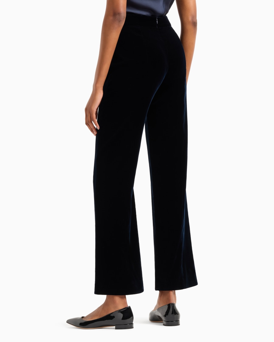 The world of armani PANTALONI CROPPED IN VELLUTO Offerte