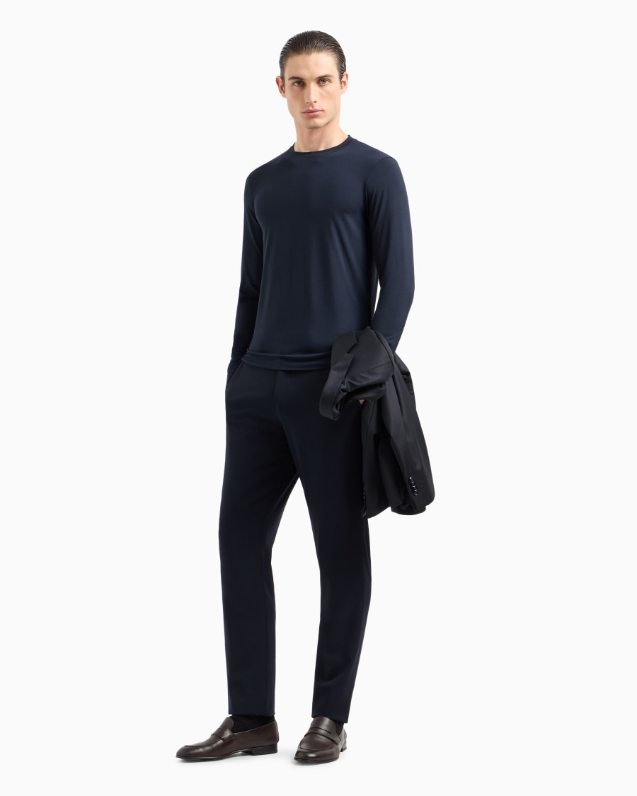 The world of armani MAGLIA GIROCOLLO A MANICHE LUNGHE IN JERSEY DI VISCOSA STRETCH In Vendita