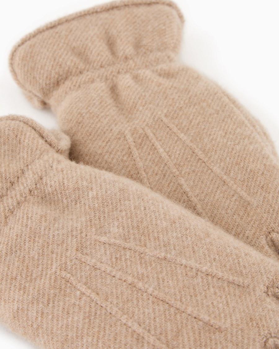 The world of armani GIORGIO ARMANI NEVE GUANTI IN CASHMERE Moda