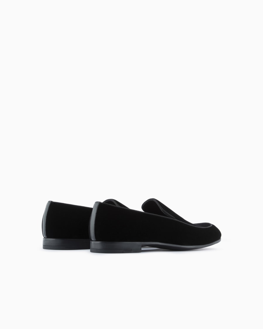 The world of armani MOCASSINI IN VELLUTO CON LOGO RICAMATO Fino al 65% di sconto