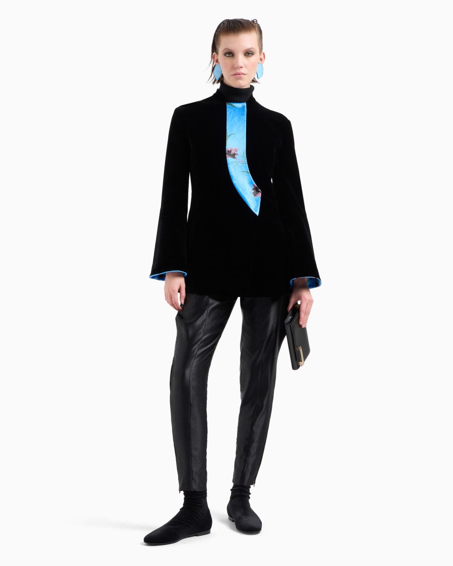 The world of armani TOP CON COLLO A LUPETTO IN LANA VERGINE Sottocosto