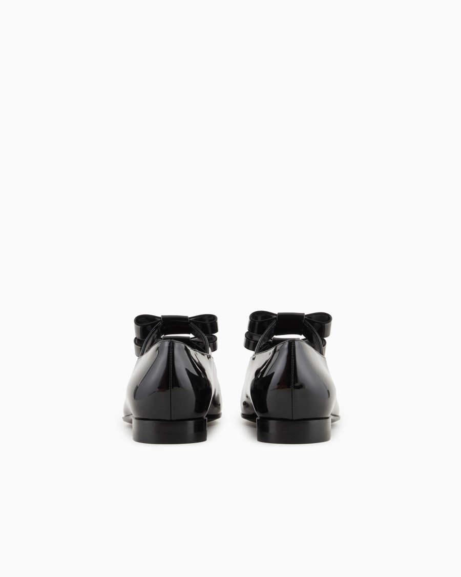 The world of armani BALLERINE IN VERNICE CON DETTAGLIO FIOCCHI Pezzi Unici