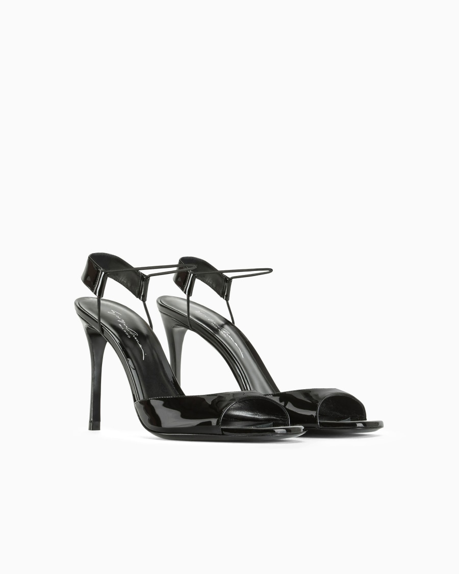 The world of armani SANDALI CON TACCO IN VERNICE Vendite Flash