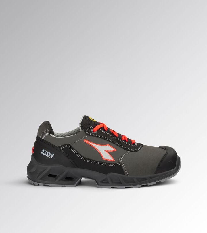 Utility Diadora SHARK STA IMP LEAT LOW S3S FO SR SC ESD Scarpa antinfortunistica bassa