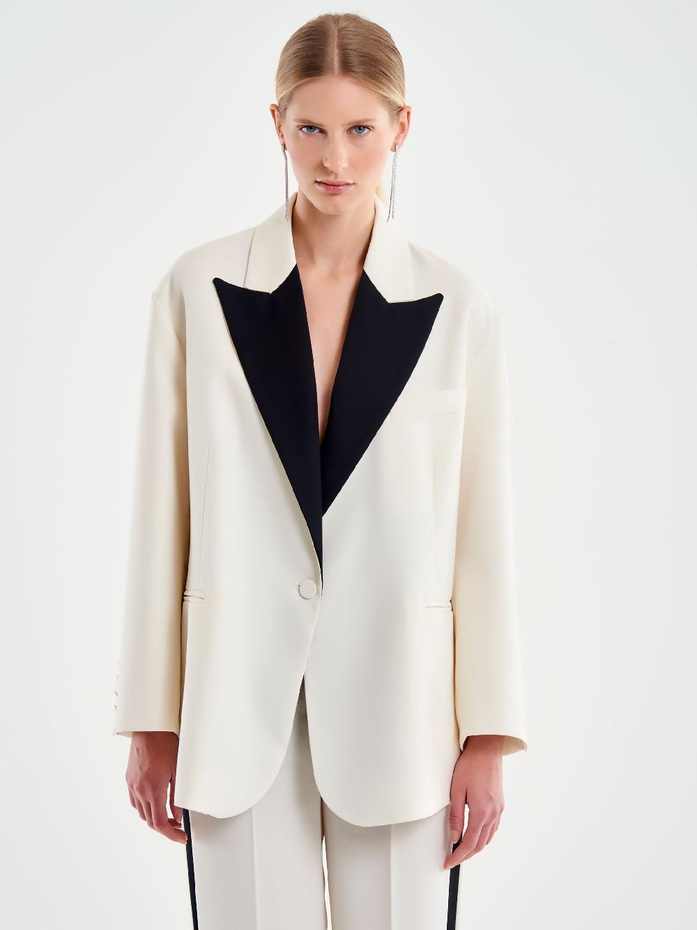 Vicolo Blazer Oversized con Revers a Contrasto Bianco Prezzo Ridotto