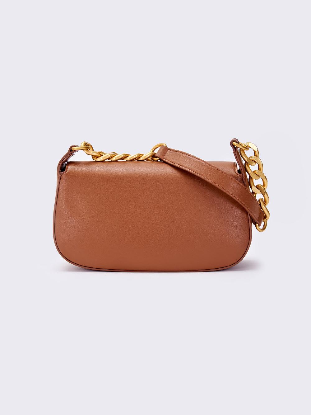 Vicolo Borsa Piccadilly – Vicolo Novità