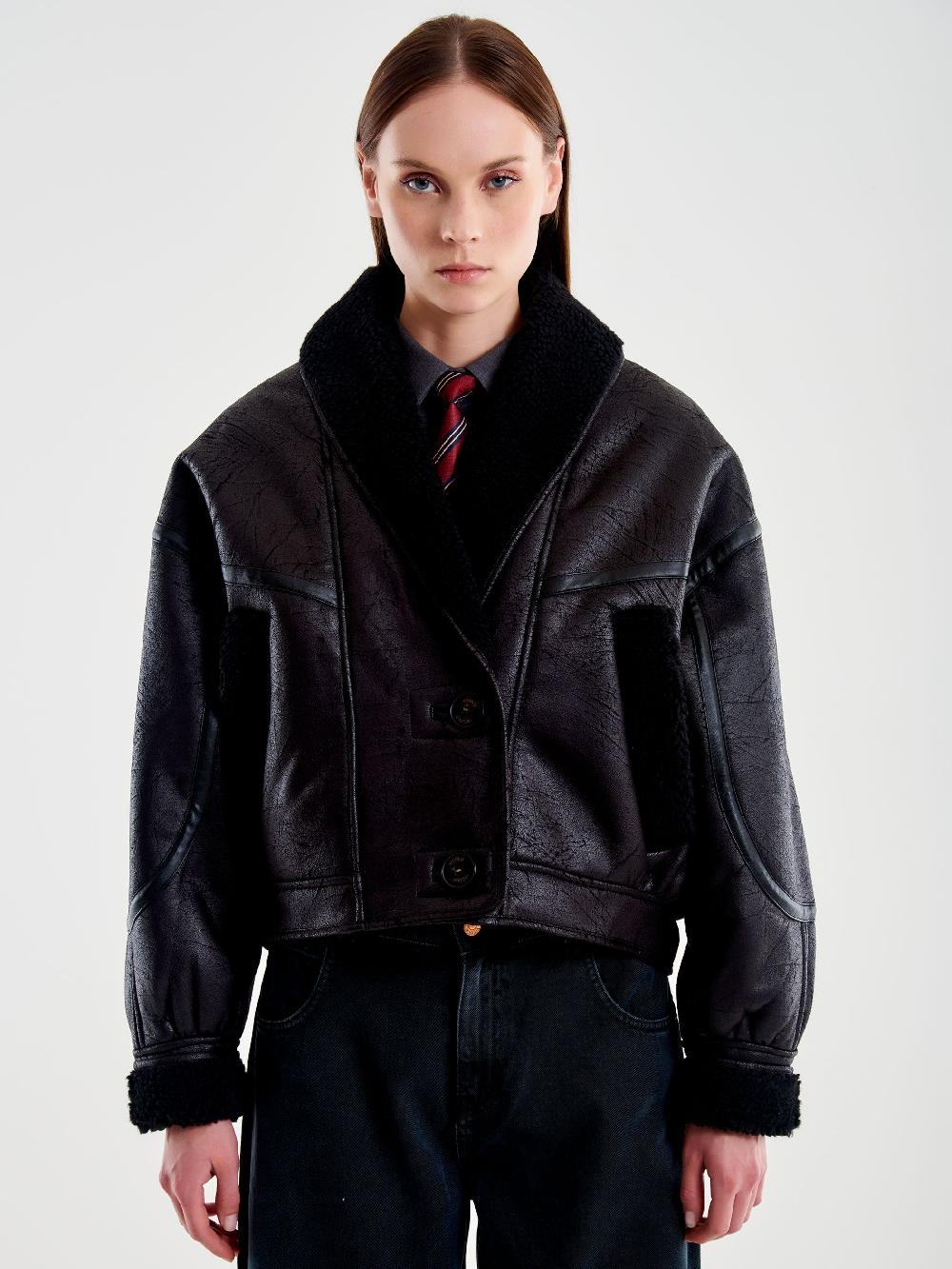 Vicolo Giubbotto Oversized effetto Pelle Nero In Vendita