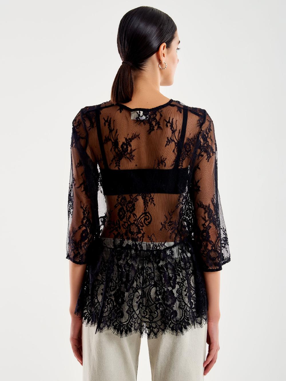 Vicolo Camicia in Pizzo Nero Convenienza