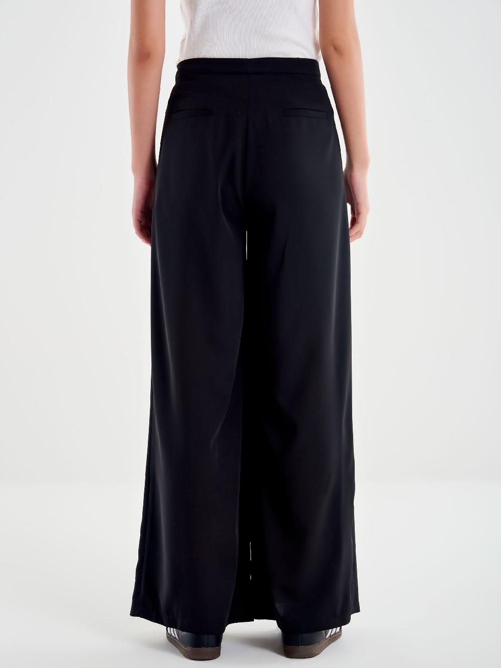 Vicolo Pantalone Ampio con Pinces Nero In Vendita