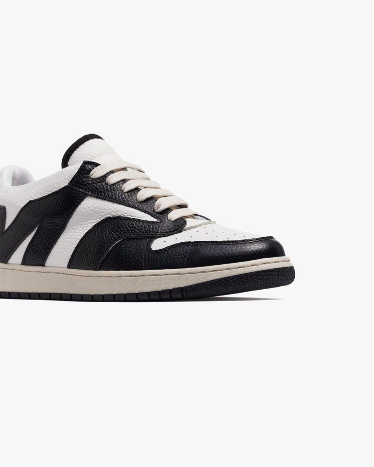 Why not brand Scarpa in pelle con scritta not sul retro Offerta